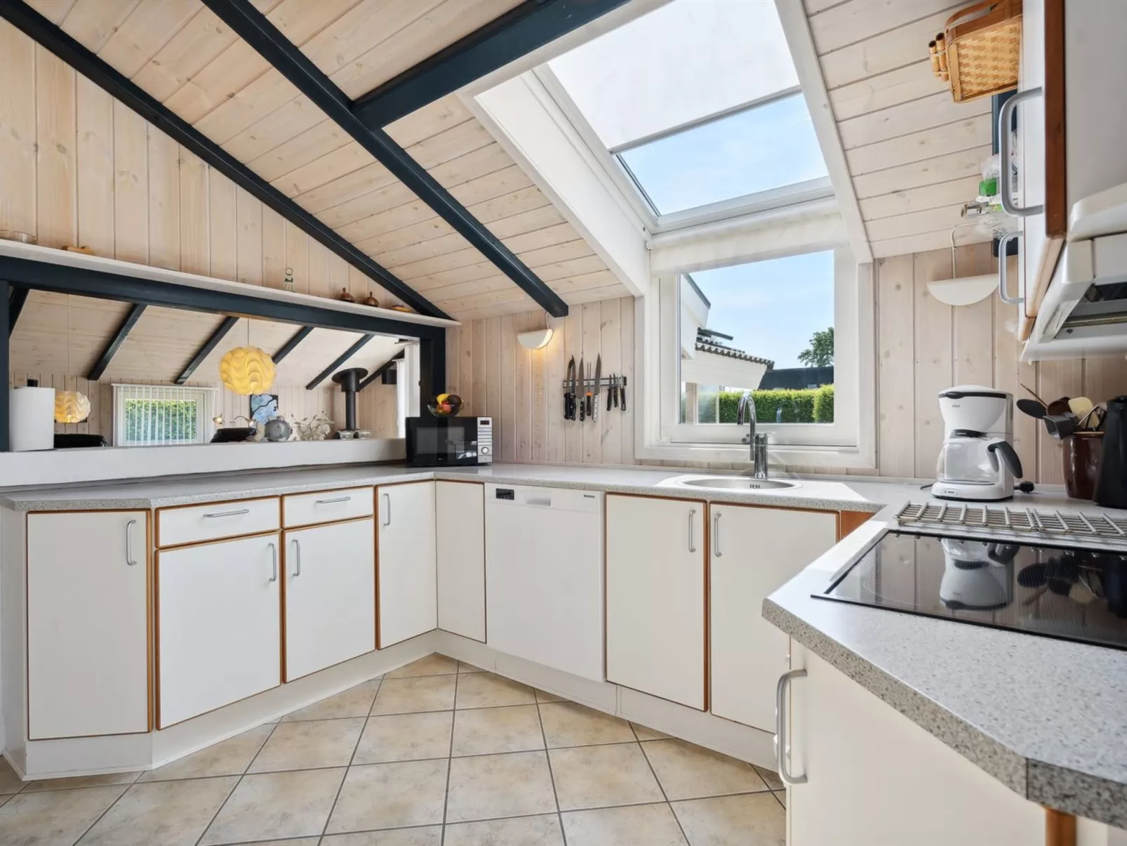 "Inge" - 300m from the sea-Drinnen