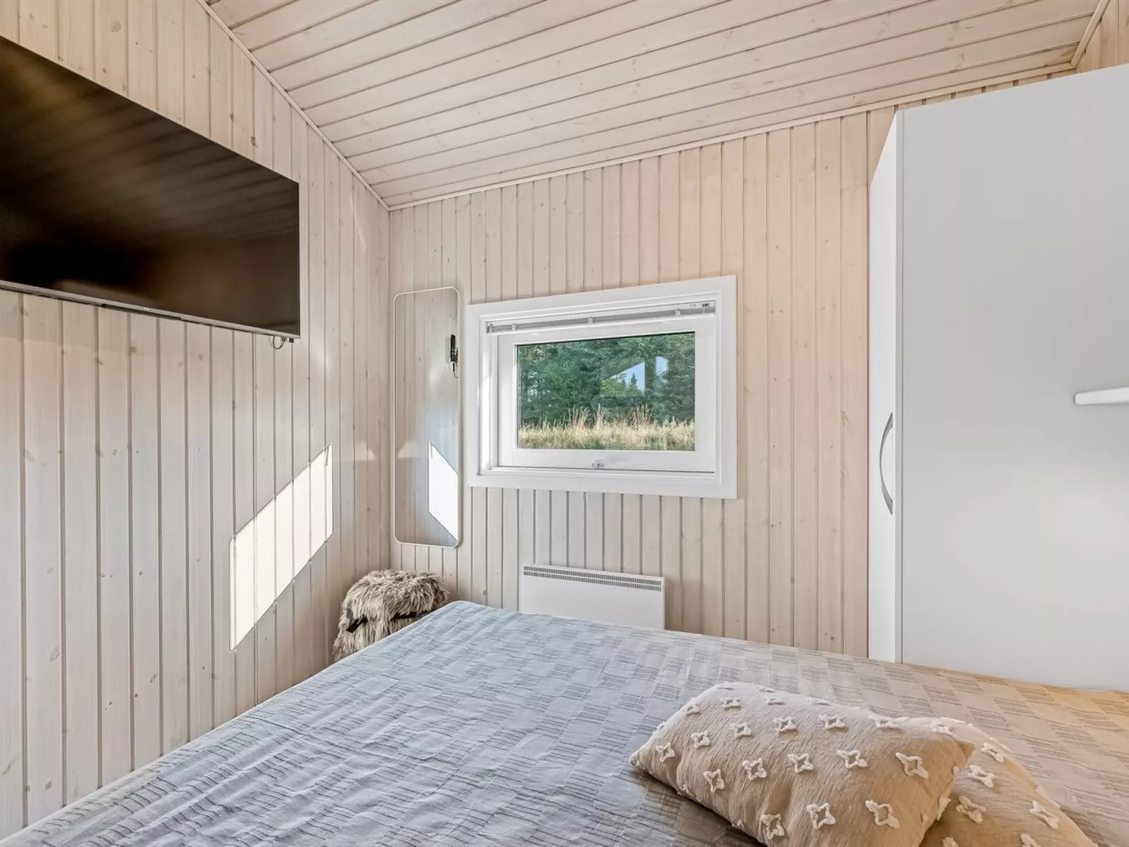 "Sviðandi" - 1.5km from the sea-Drinnen