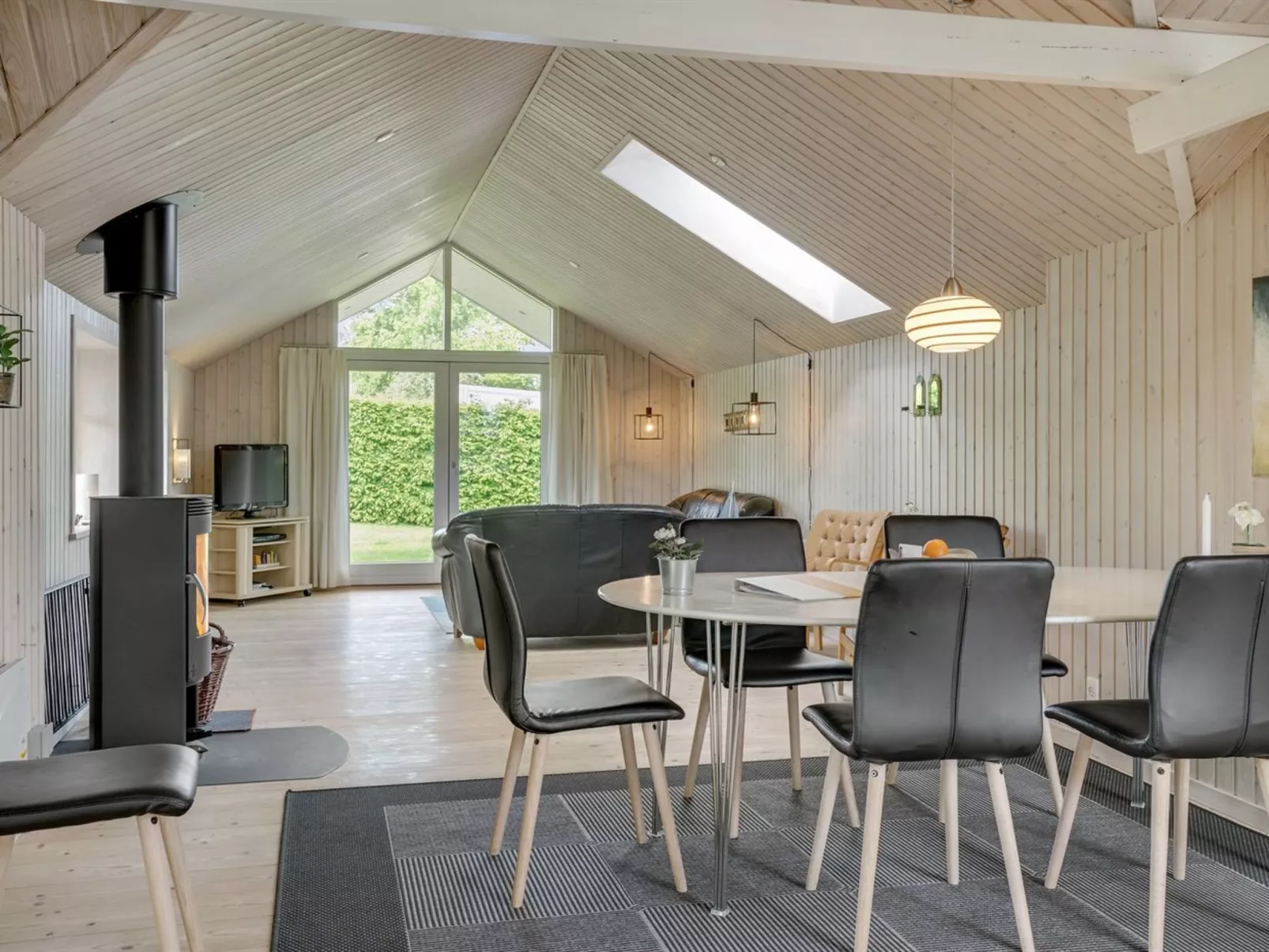 "Dea" - 850m from the sea-Drinnen