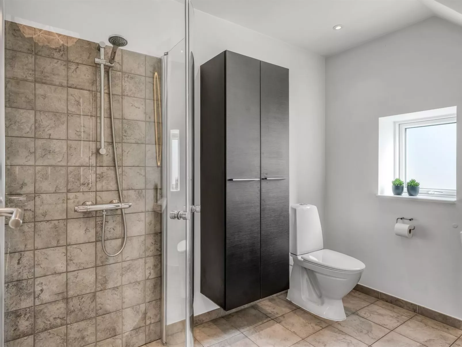 "Elisa" - 1.2km from the sea-Inside