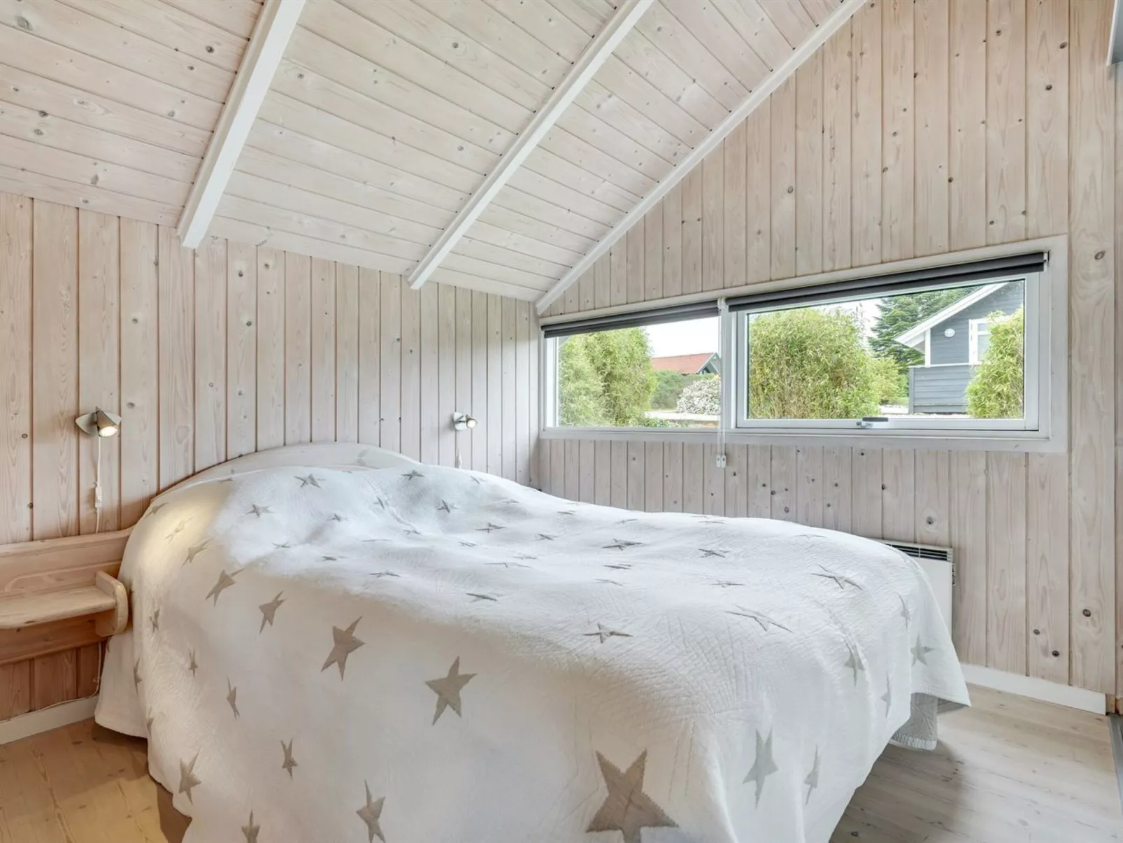 "Annvy" - 200m from the sea-Inside