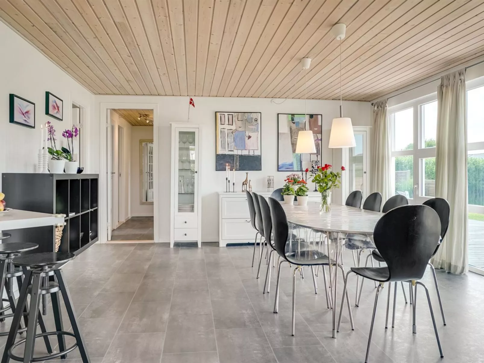 "Swipdagh" - 600m from the sea-Inside