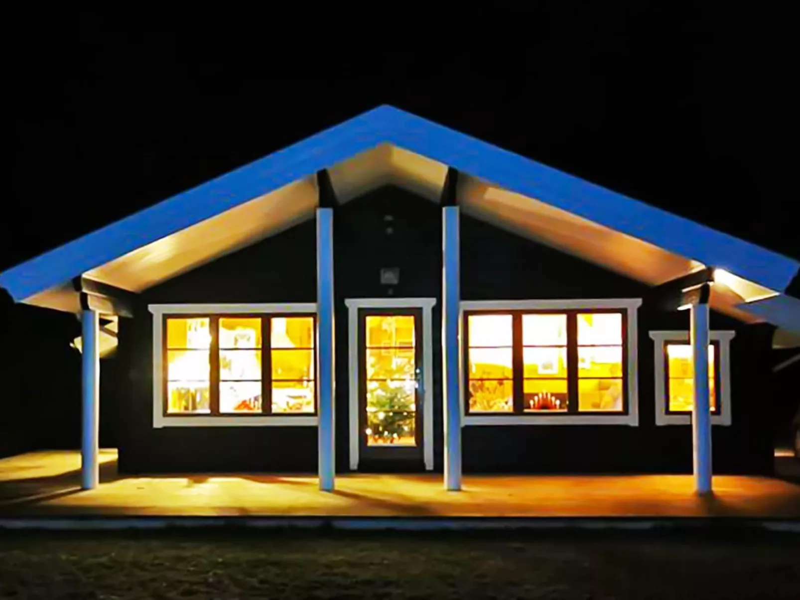 "Stacie" - 10m from the sea-Draußen