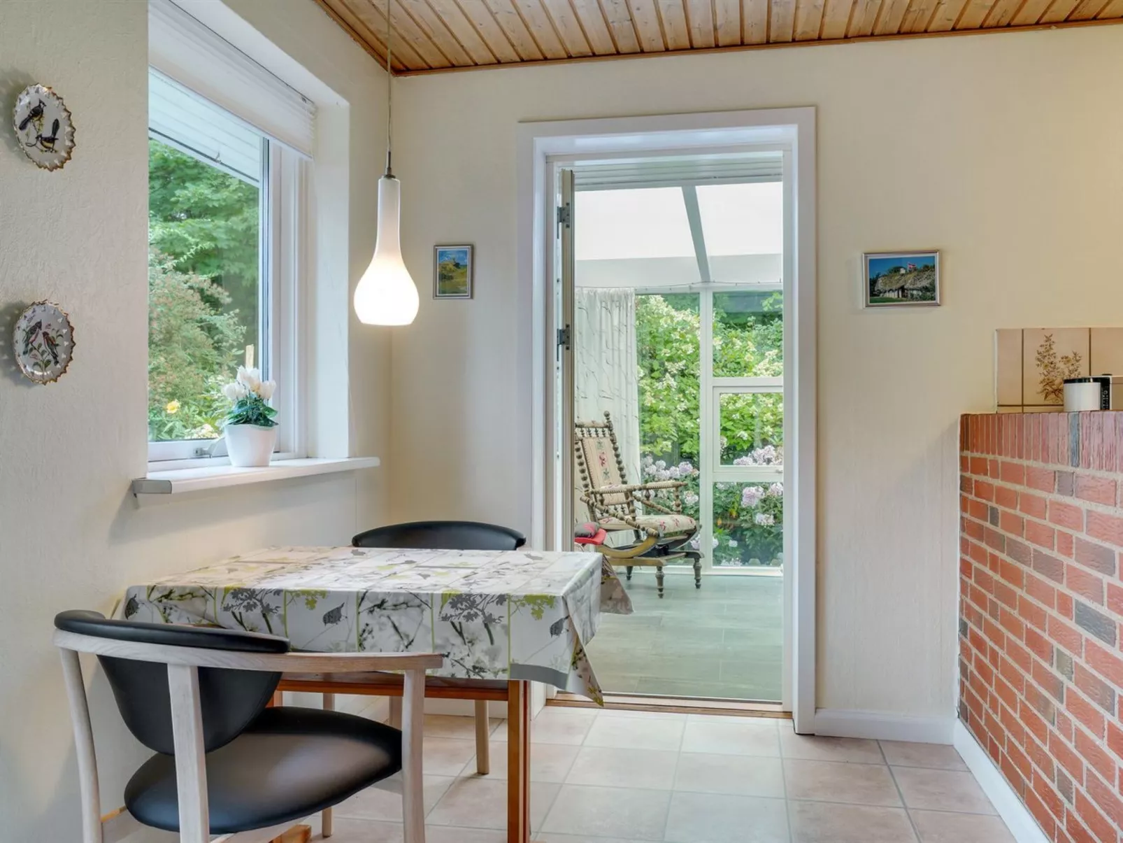 "Maksimilian" - 1.5km from the sea-Drinnen