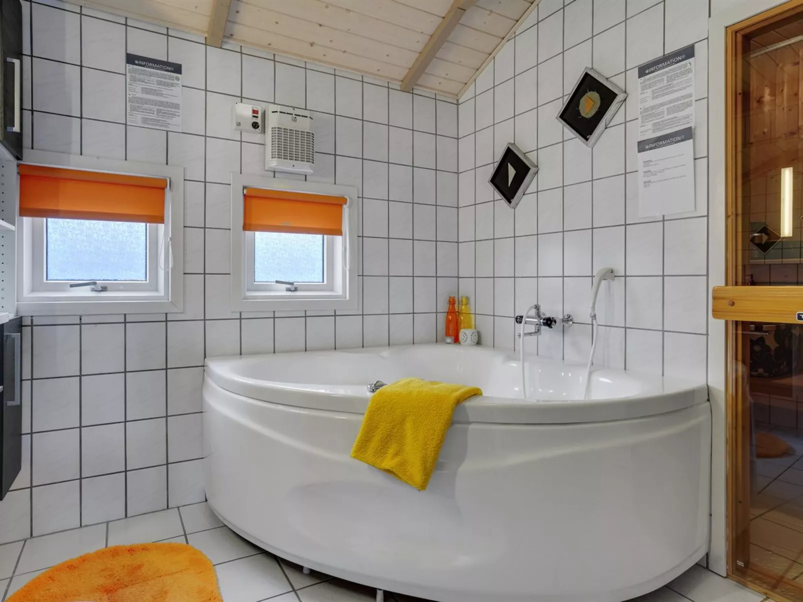 "Ebbeline" - 150m from the sea-Dedans