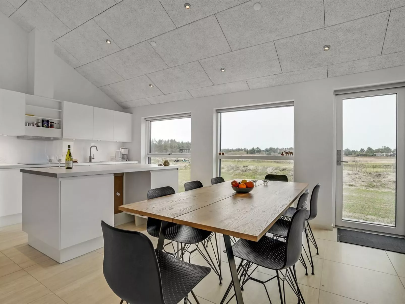 "Tatiane" - 1.5km from the sea-Dedans