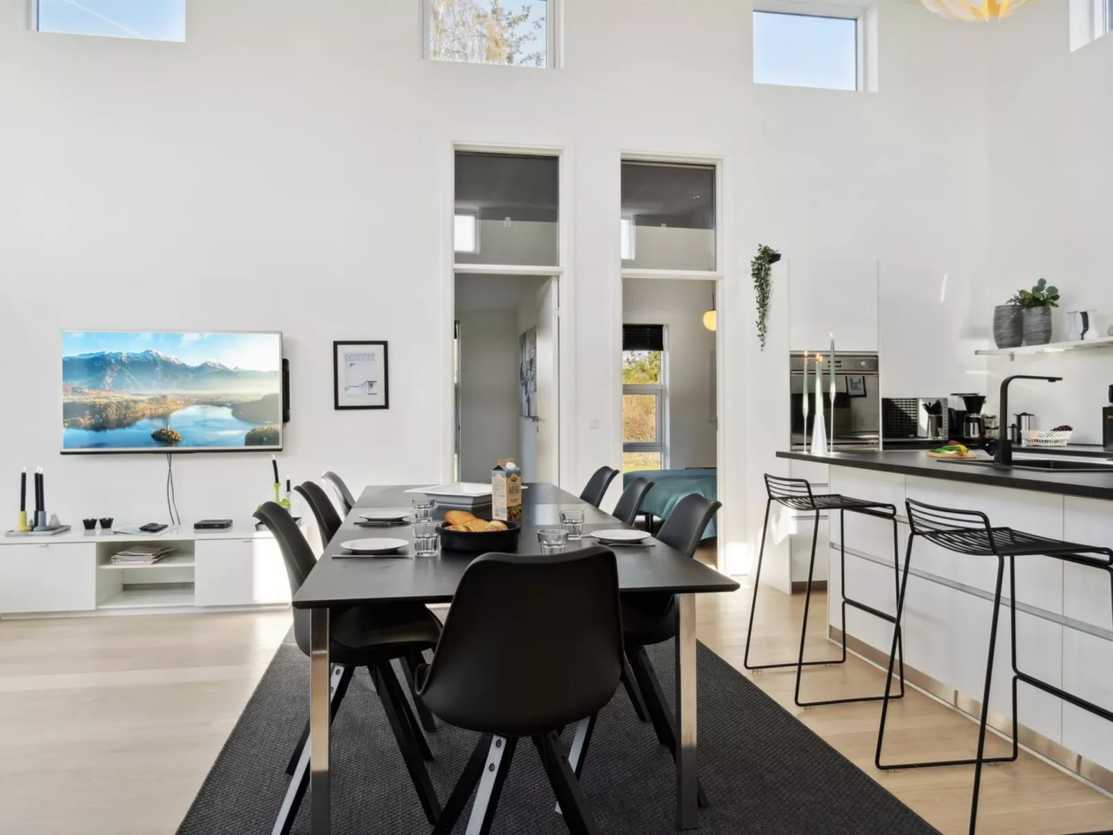 "Todor" - 1.1km from the sea-Drinnen