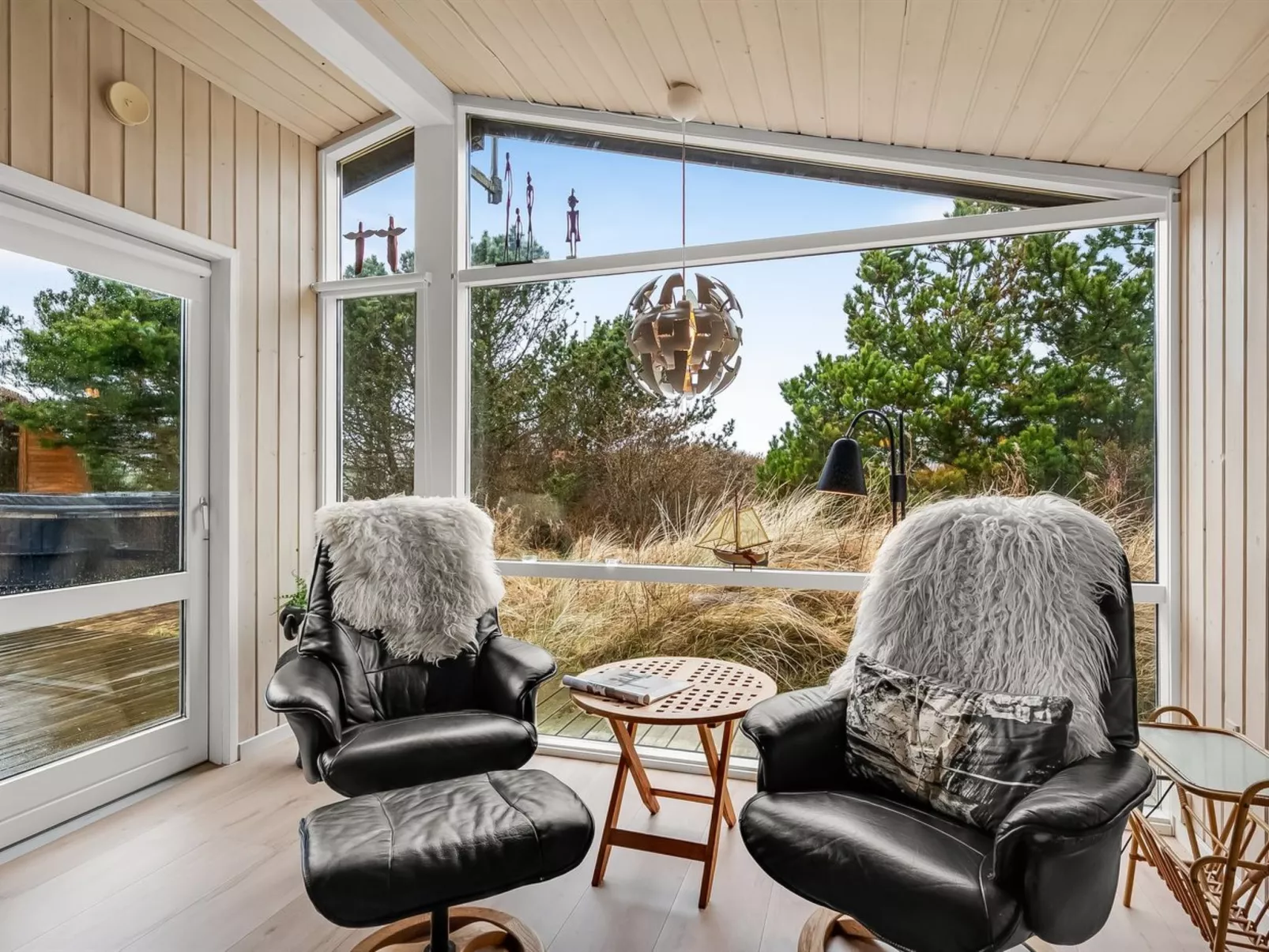 "Julan" - 600m from the sea-Drinnen