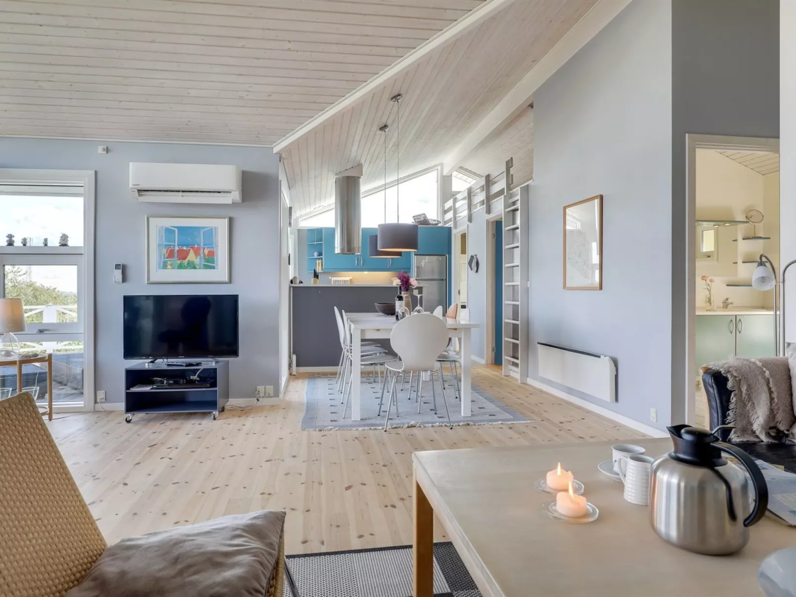 "Tjelle" - 300m from the sea-Inside