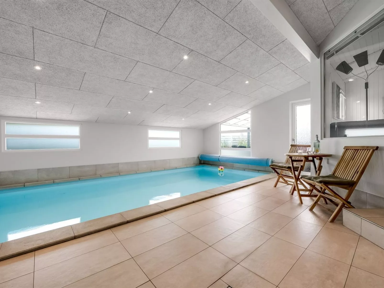 "Saku" - 495m to the fjord-Draußen