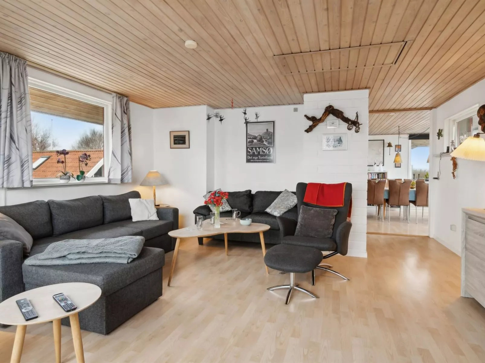 "Eldar" - 5m from the sea-Inside