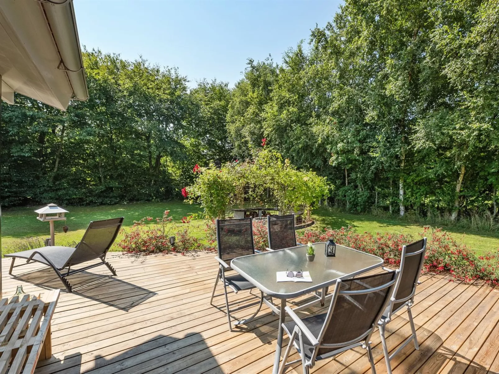 "Kai" - 500m to the fjord-Outside