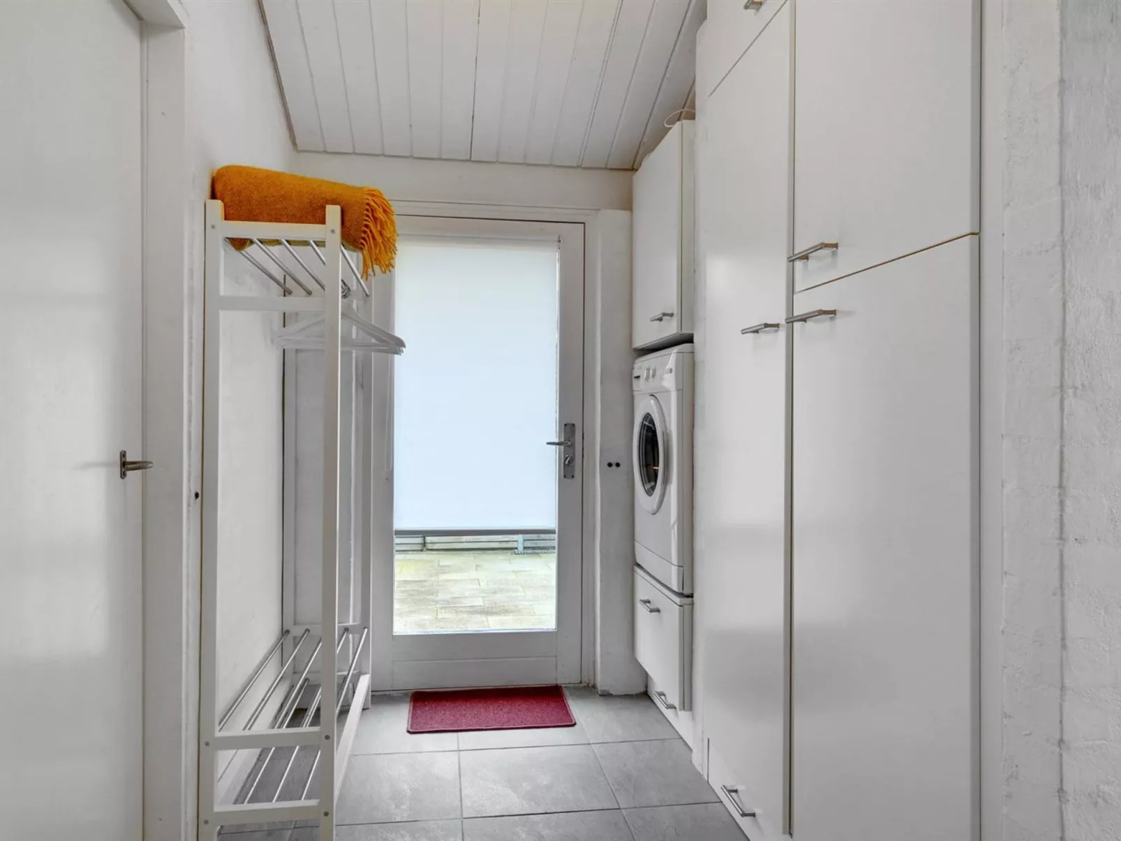 "Gundborg" - 100m from the sea-Drinnen