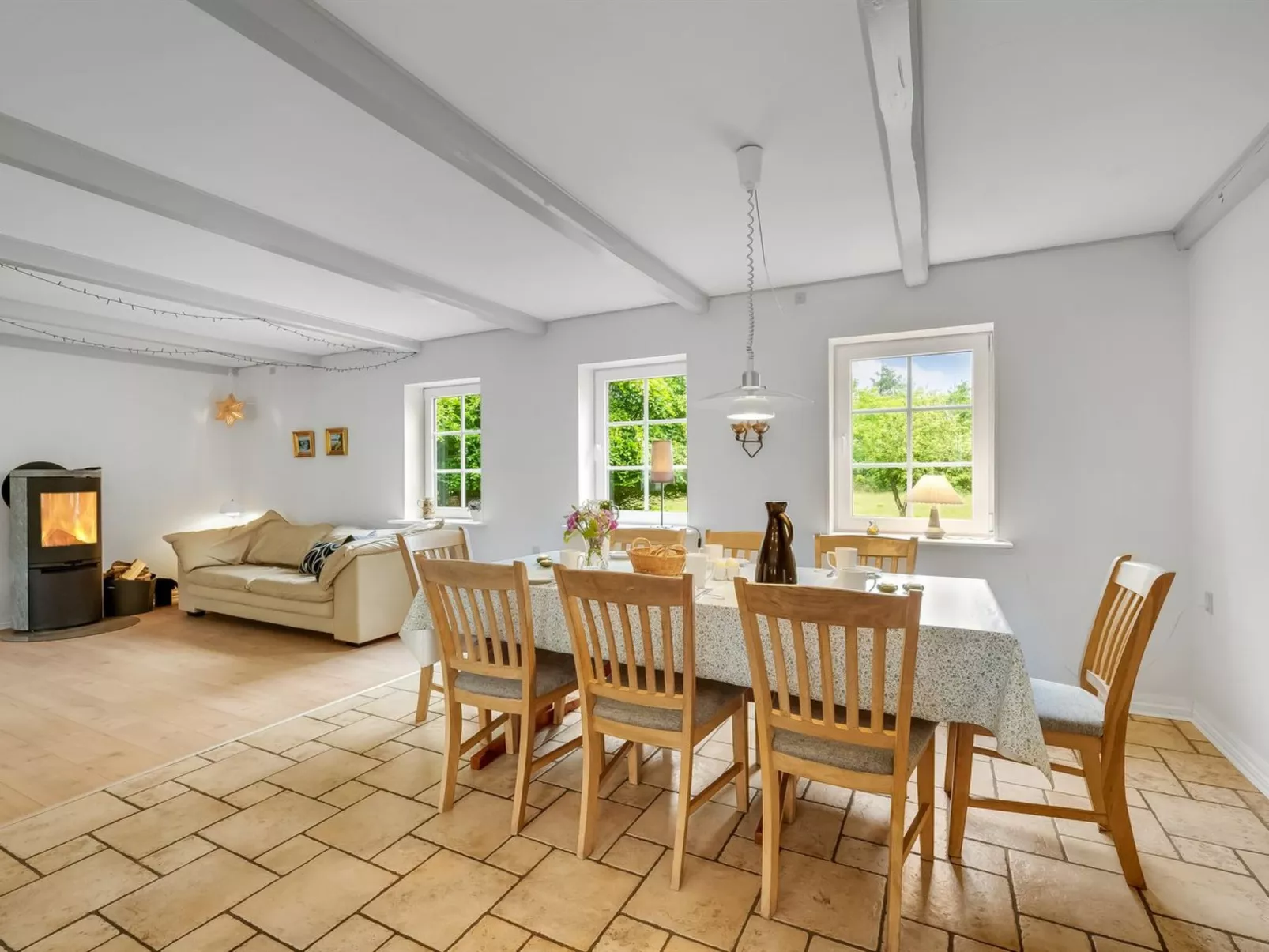 "Wilmar" - 1km to the fjord-Inside