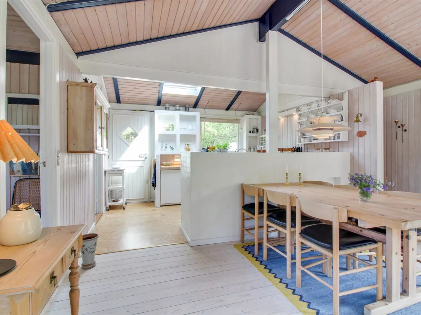 "Heike" - 1.3km from the sea-Dedans