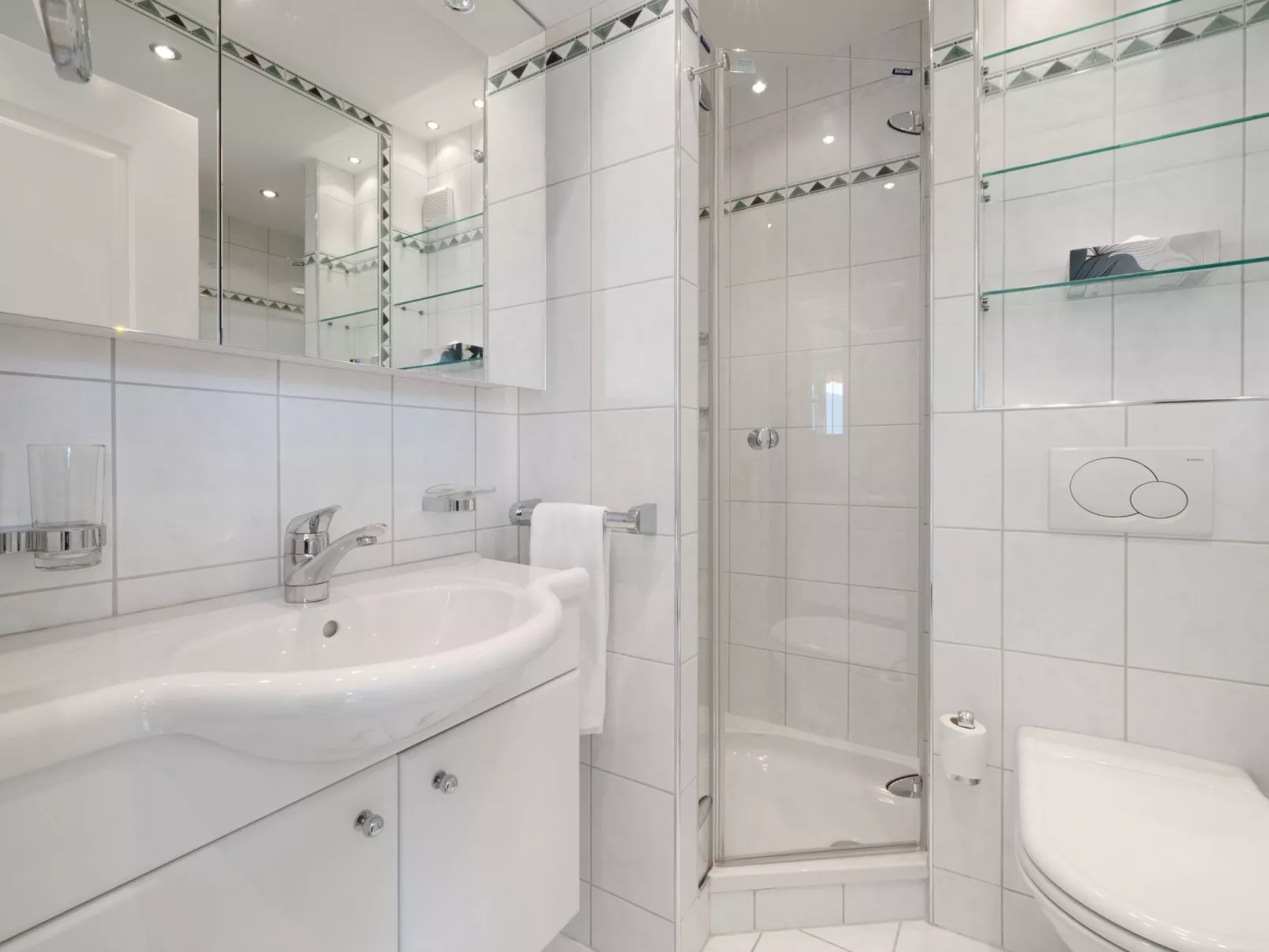 Marigny Dent-Blanche 9-8-Drinnen