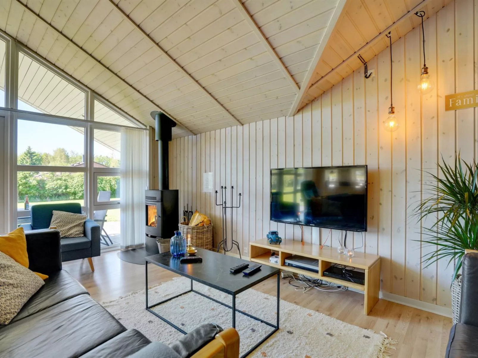 "Eicke" - 12km from the sea-Inside