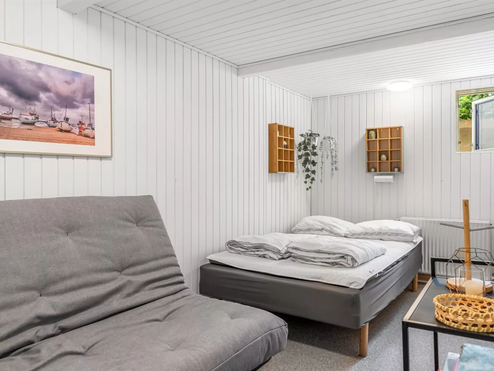 "Edmond" - 150m from the sea-Inside