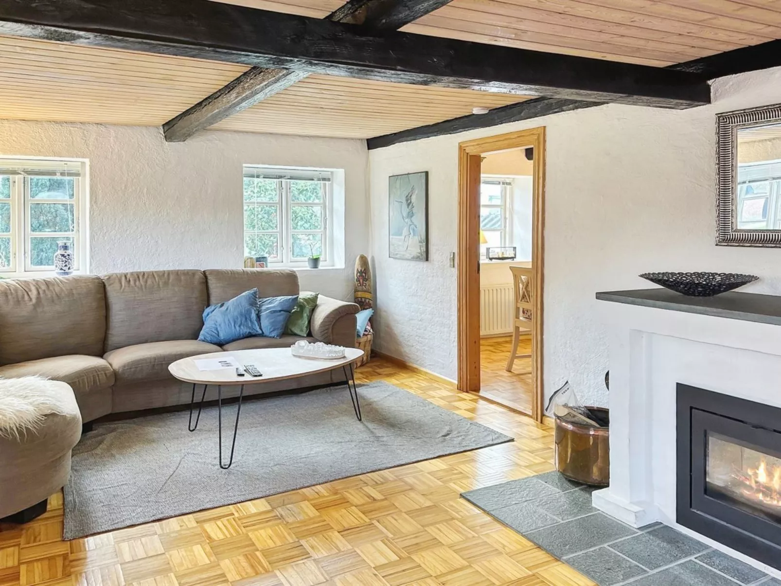 "Maelle" - 25km from the sea-Drinnen