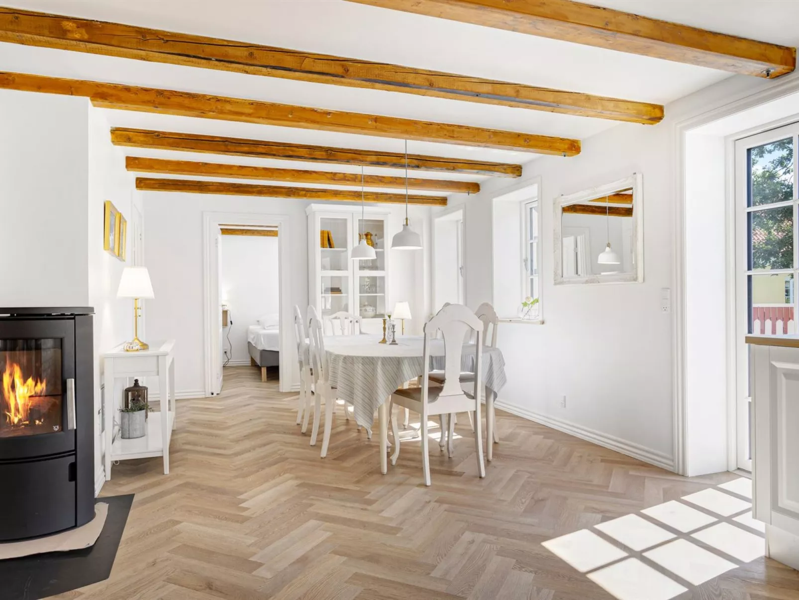 "Karmen" - 100m from the sea-Inside