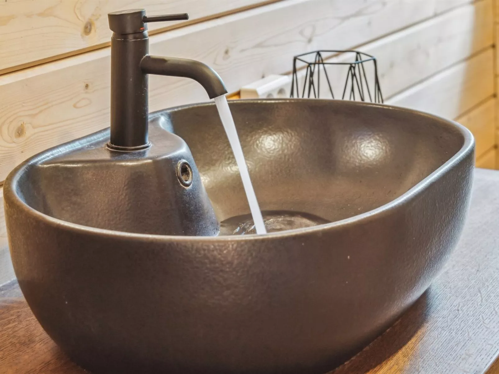 "Vicktoria" - 1.5km from the sea-Inside