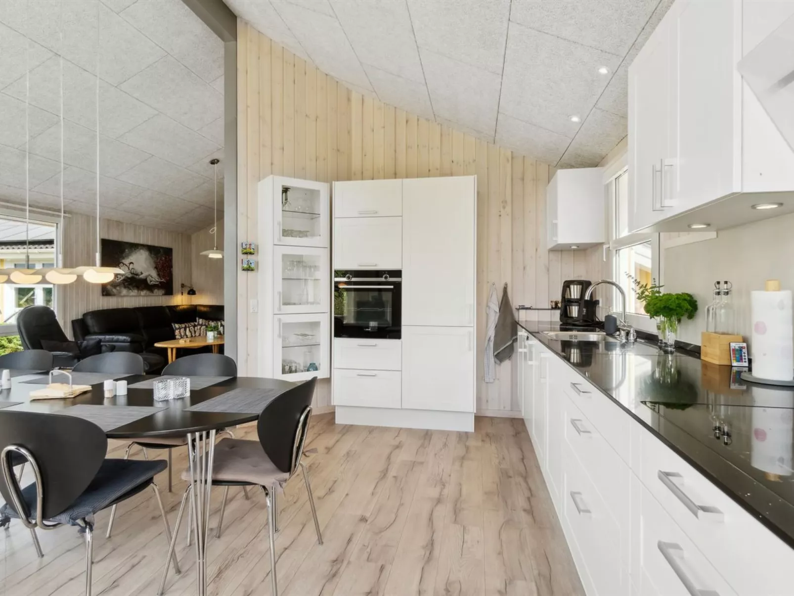 "Flaminia" - 350m from the sea-Inside