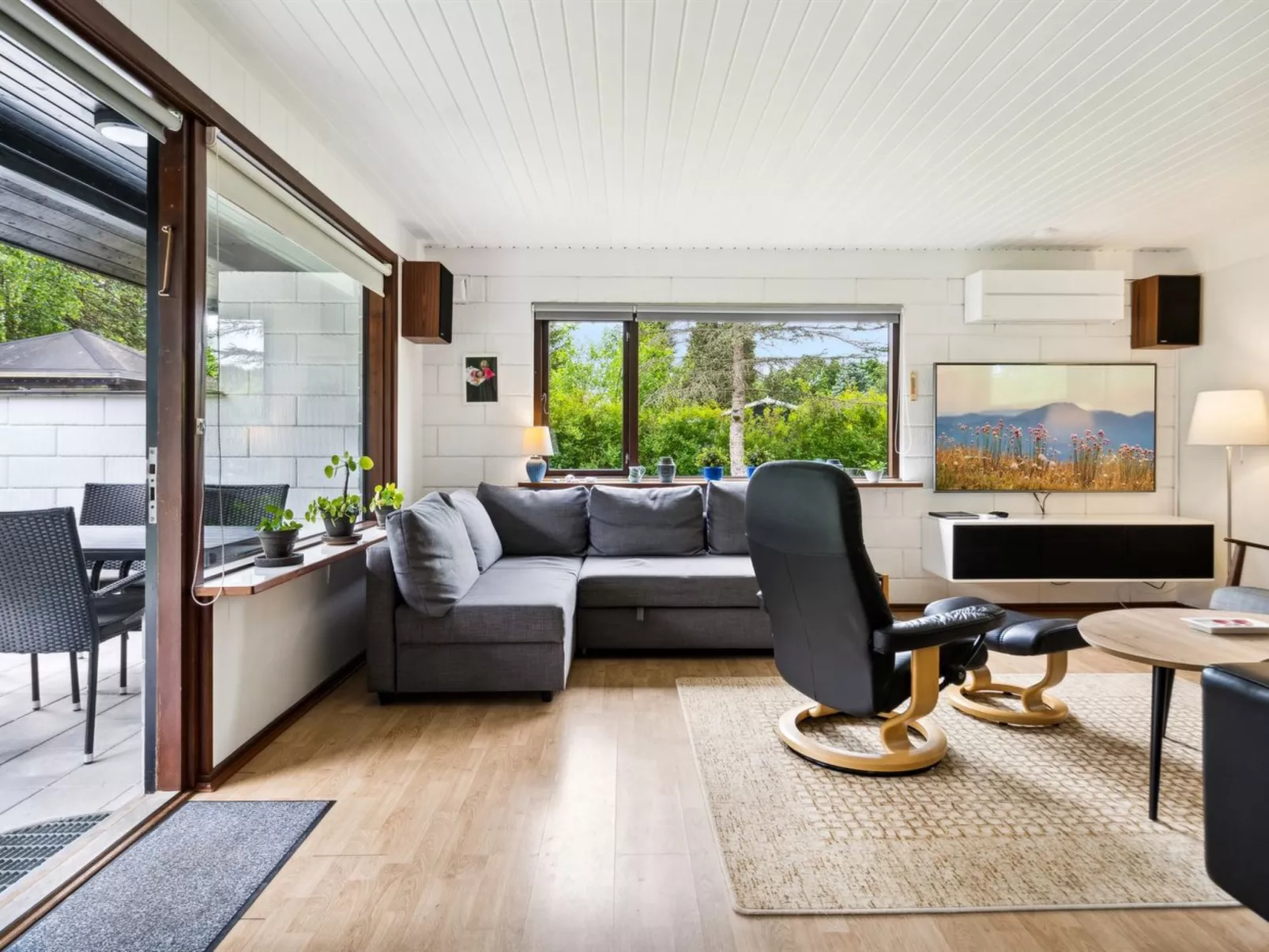 "Agnita" - 8km from the sea-Dedans