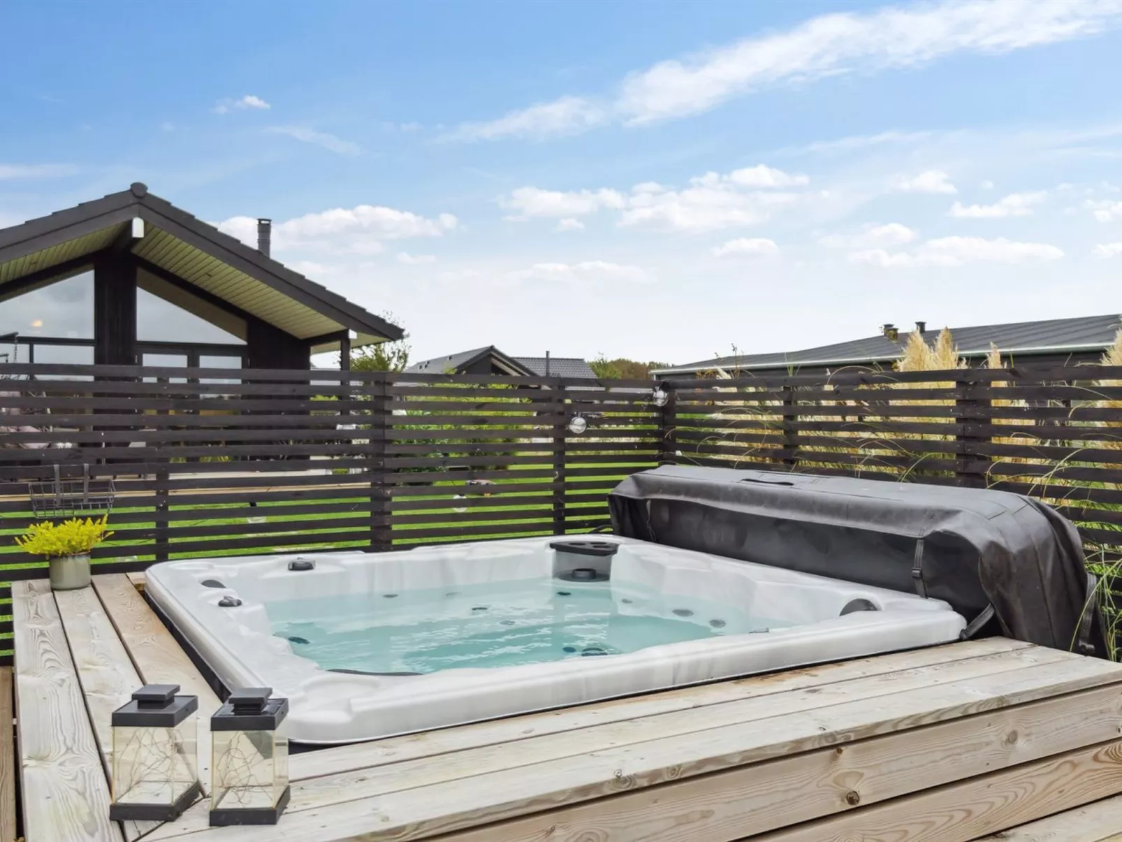 "Brothir" - 500m from the sea-Inside