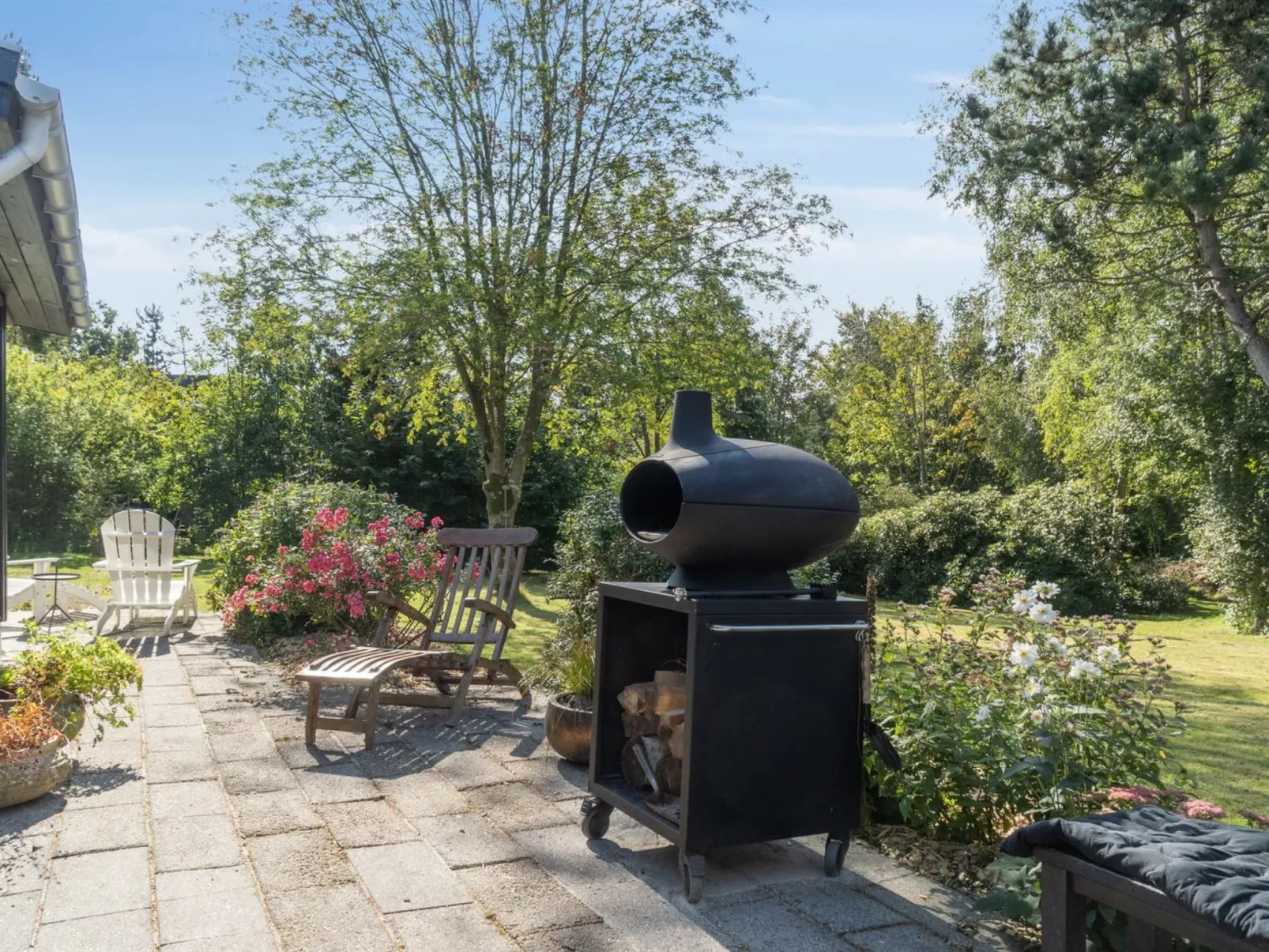 "Fintan" - 1km from the sea-Outside