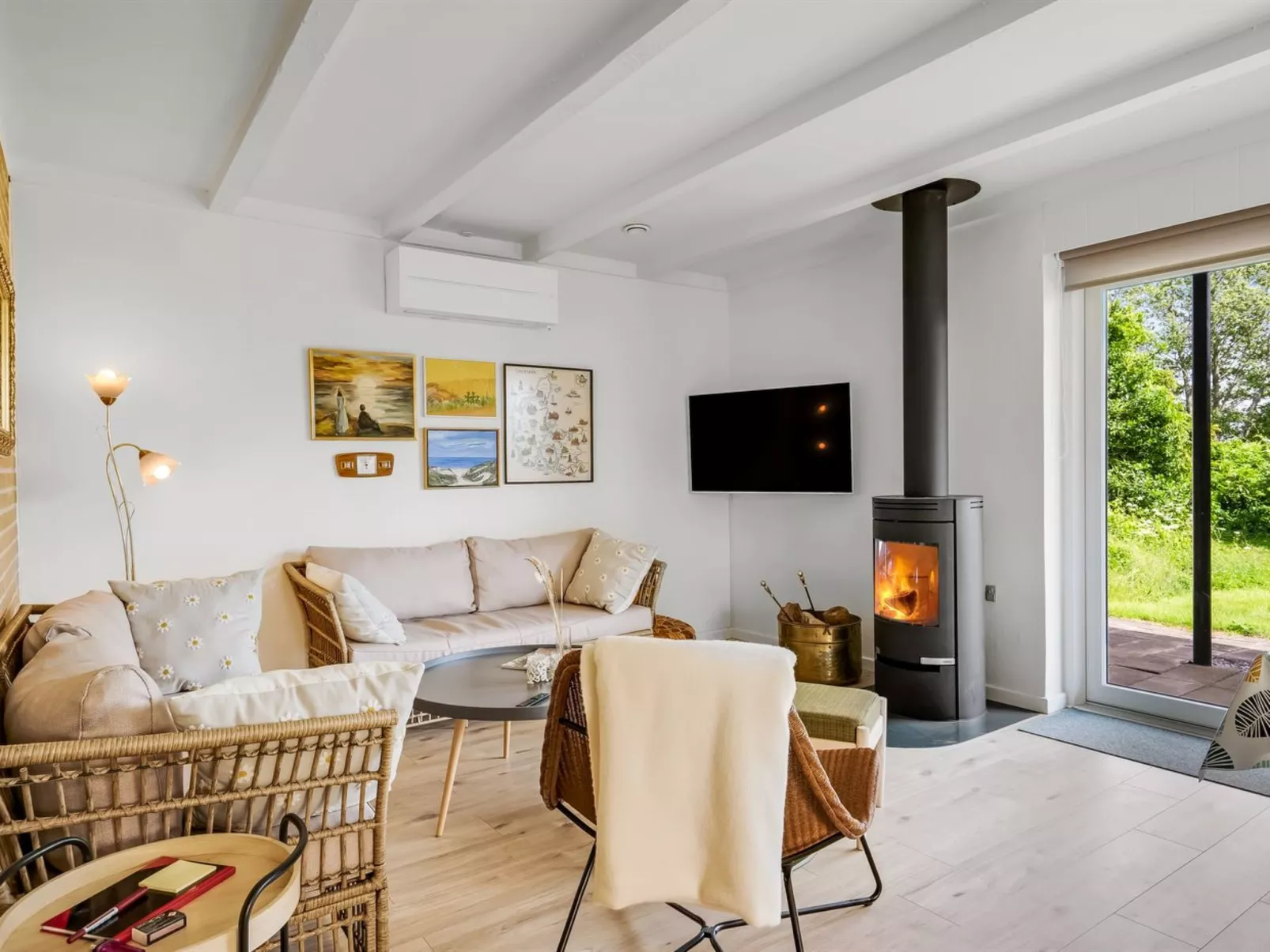 "Othinkarl" - 1km from the sea-Dedans