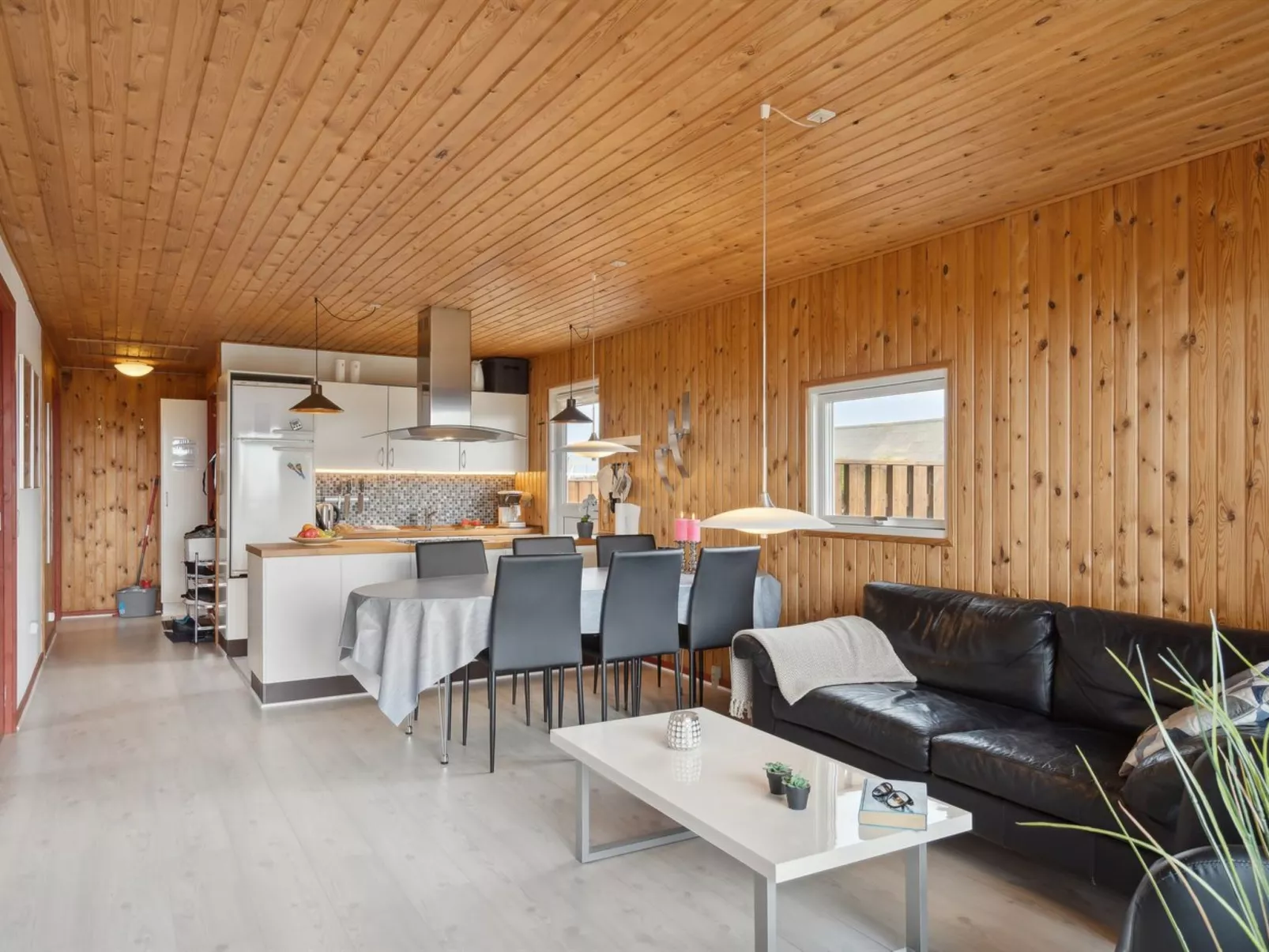 "Wolter" - 700m from the sea-Inside