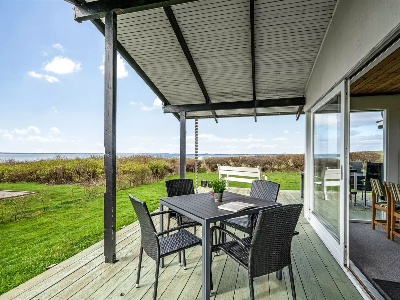 "Kirsa" - 200m to the fjord-Dehors