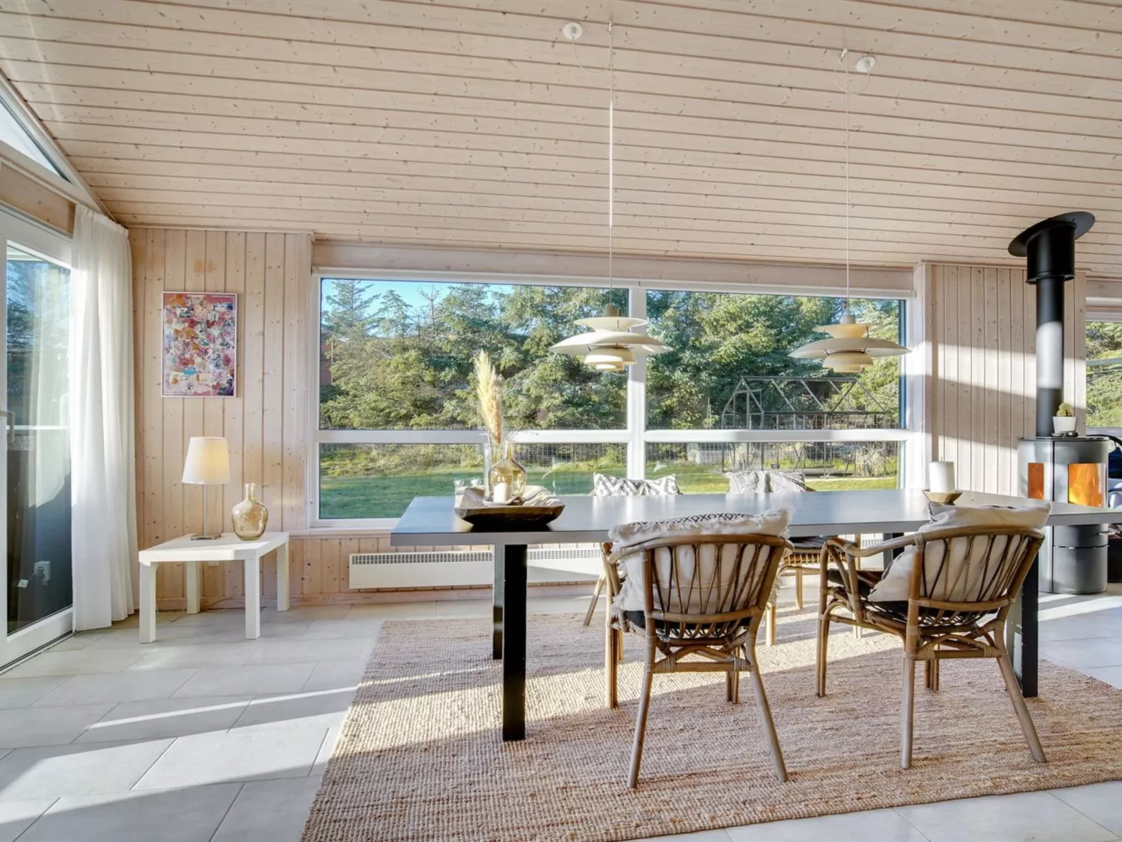 "Gun" - 450m from the sea-Dedans