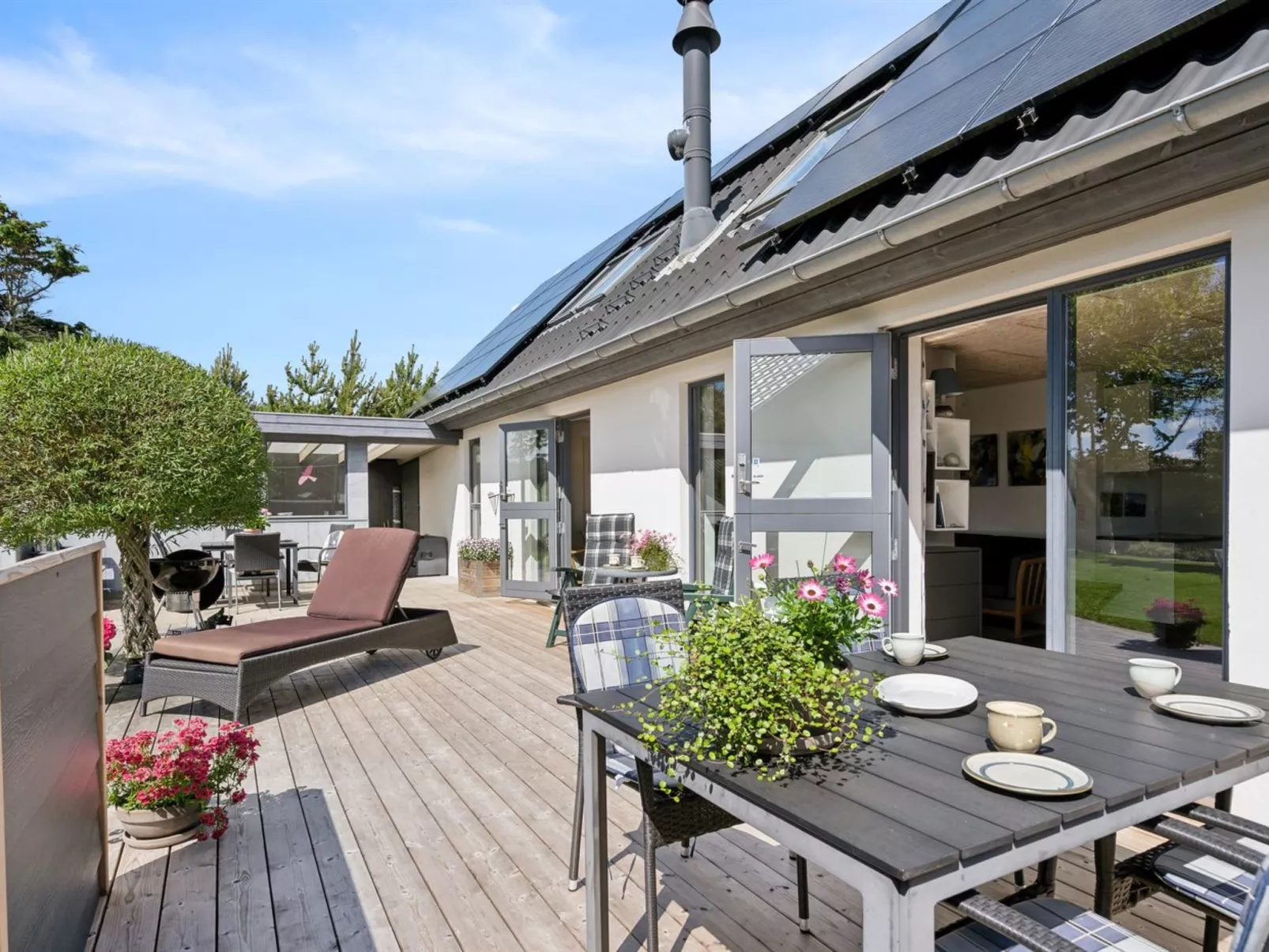 "Alona" - 90m from the sea-Draußen