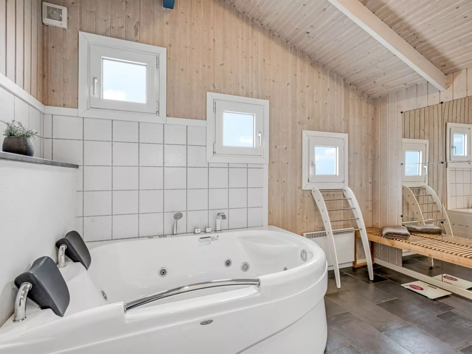 "Flepko" - 50m from the sea-Inside