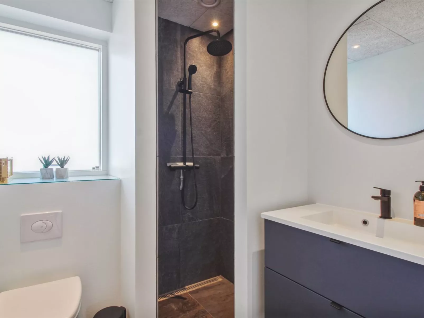 "Esme" - 400m from the sea-Inside