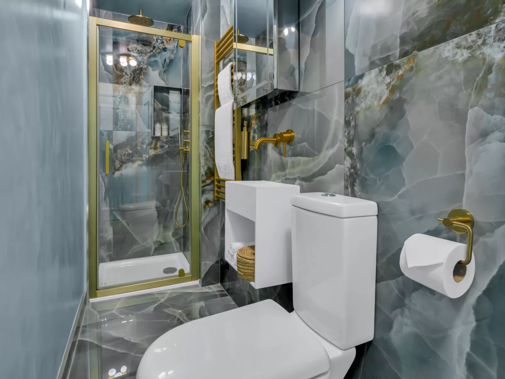 Kensington Studio-Inside