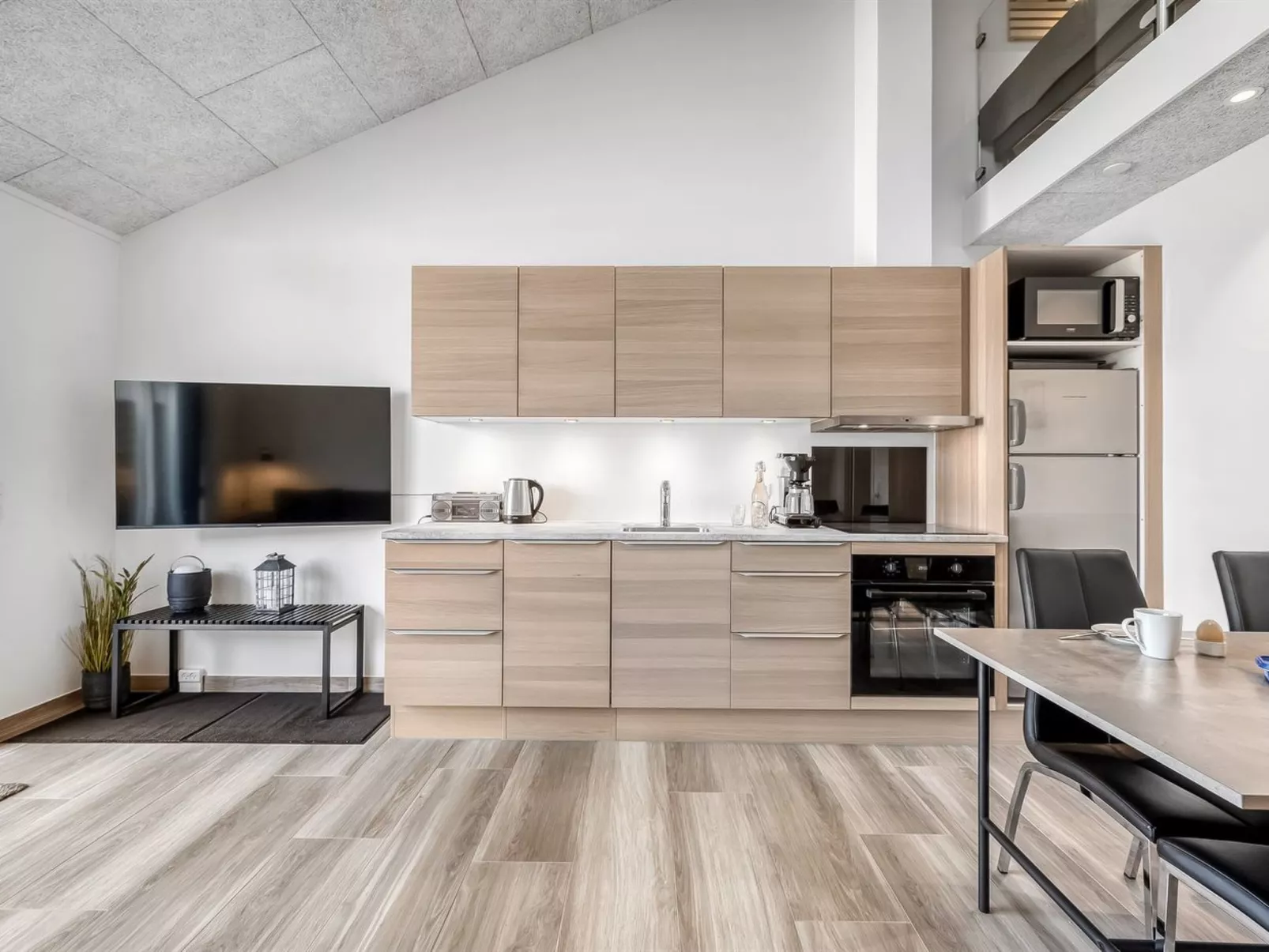 "Els" - 100m to the fjord-Dedans