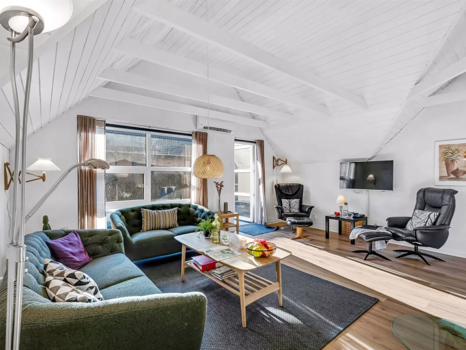 "Malti" - 1.3km from the sea-Drinnen