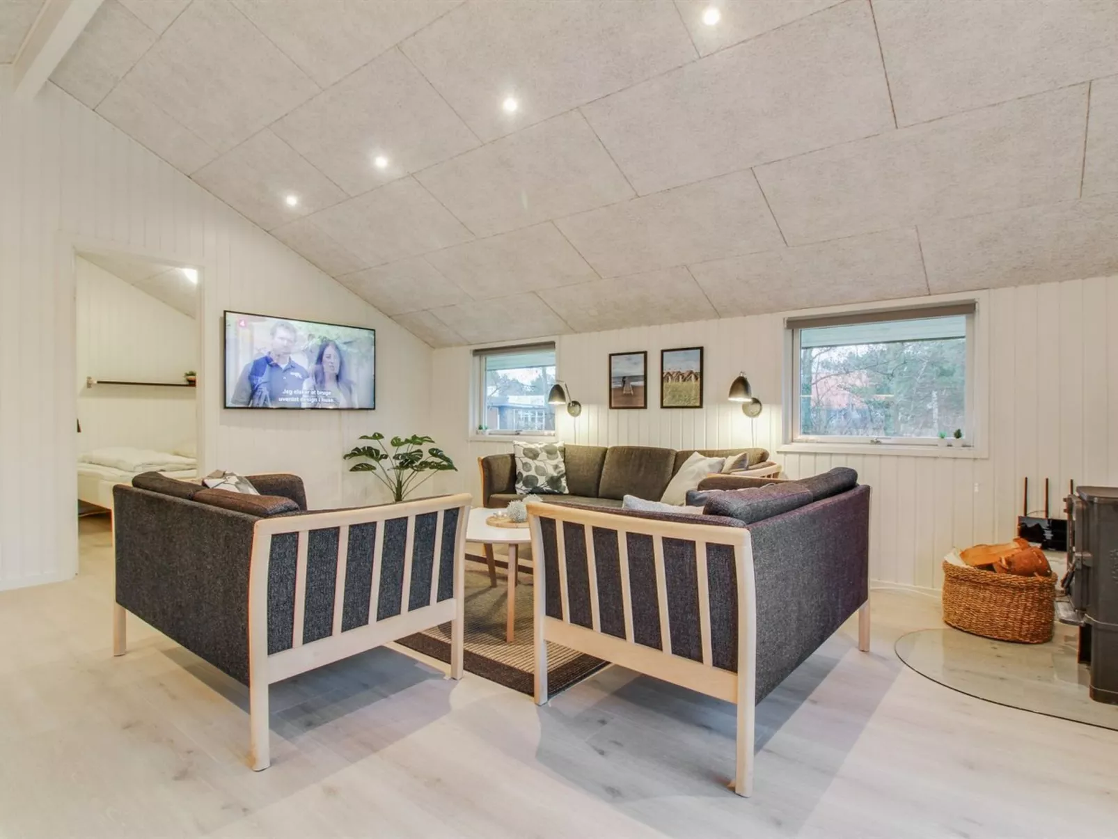 "Ria" - 250m from the sea-Inside