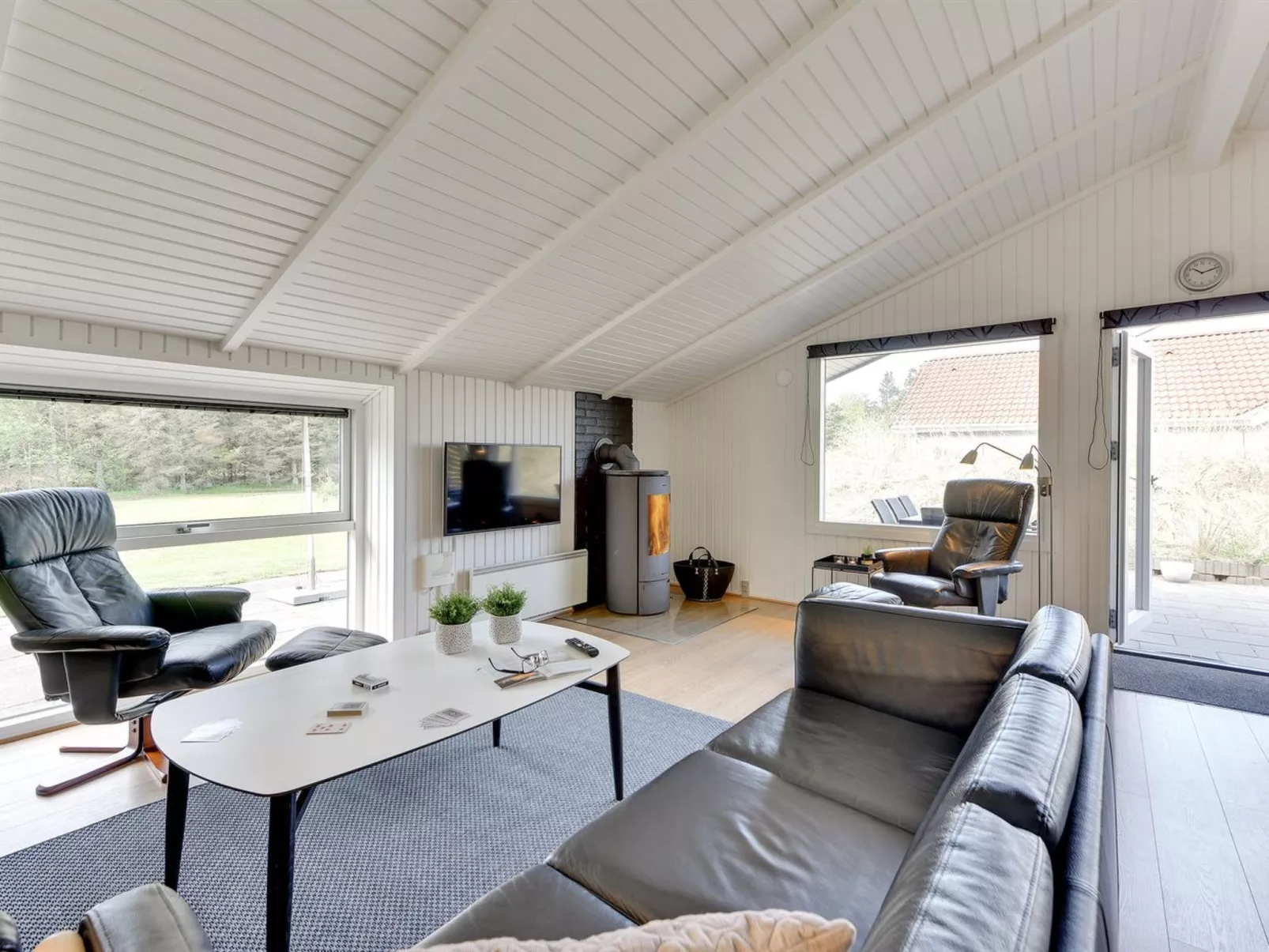 "Darina" - 1.5km from the sea-Inside