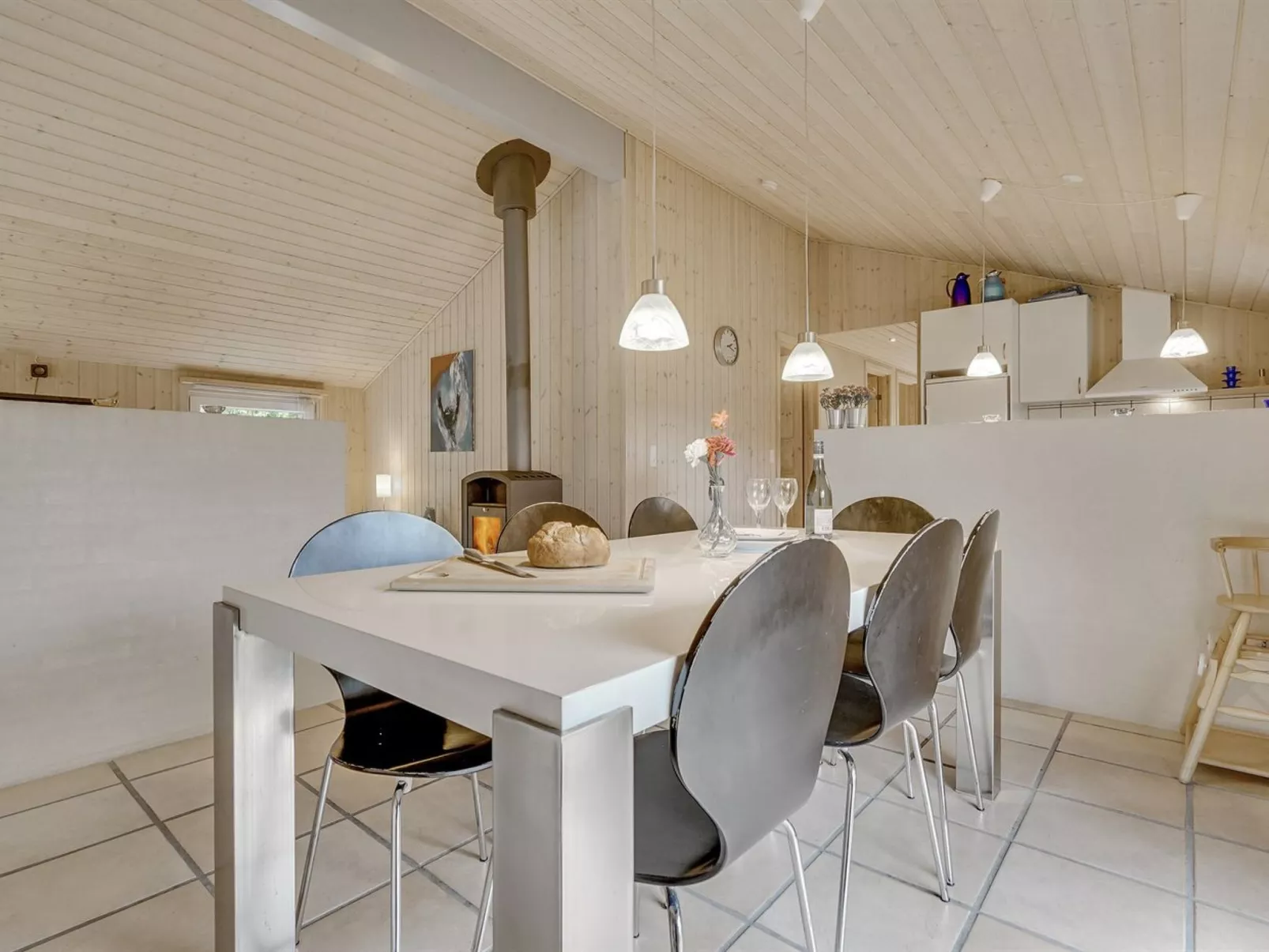 "Aviaja" - 12km from the sea-Dedans