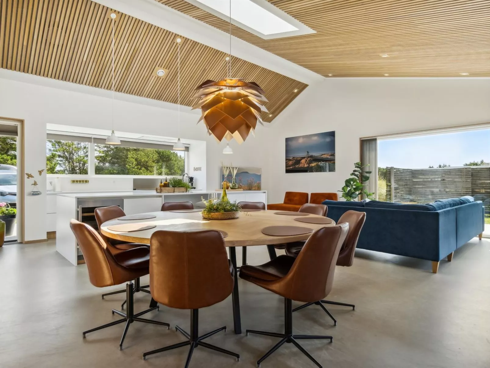 "Toyah" - 400m from the sea-Inside