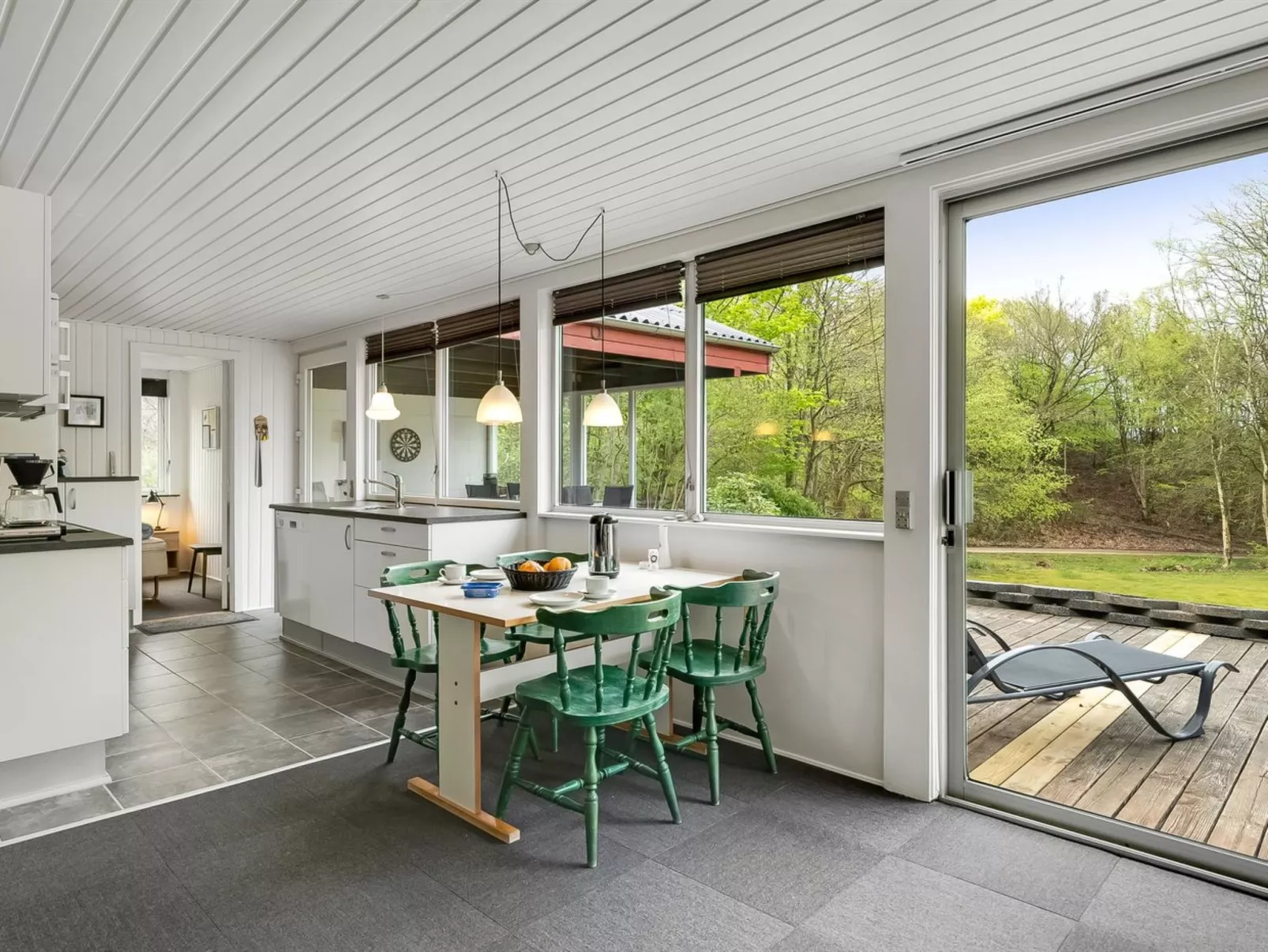 "Dwerg" - 300m to the fjord-Dedans