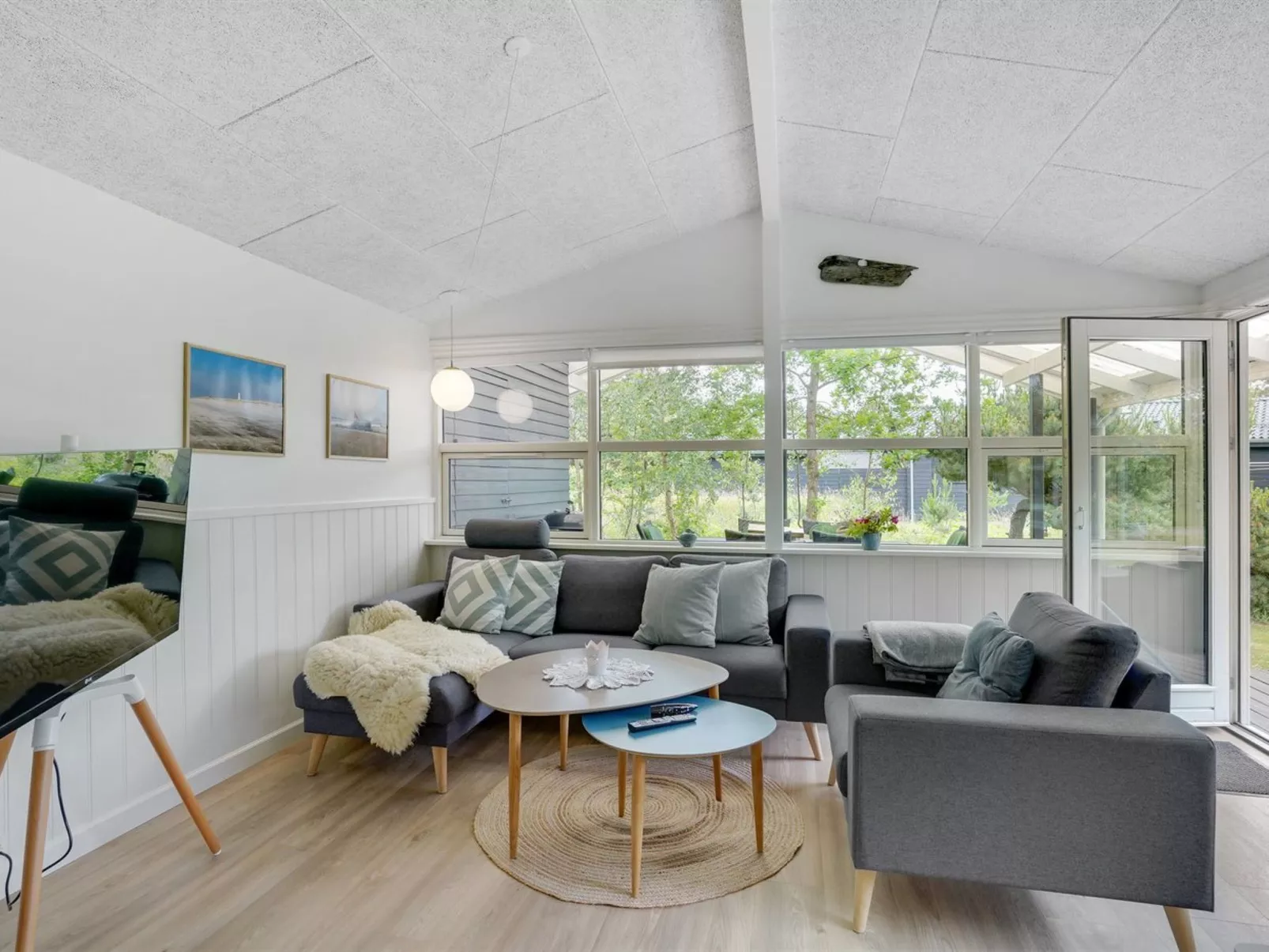 "Dagino" - 500m from the sea-Inside