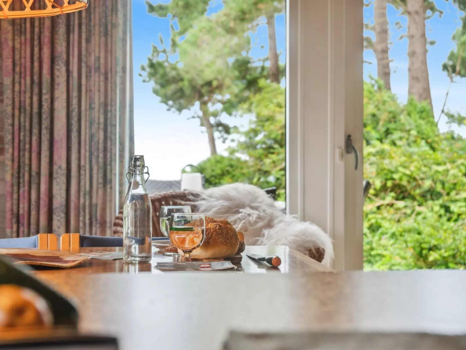 "Uschi" - 86m from the sea-Inside