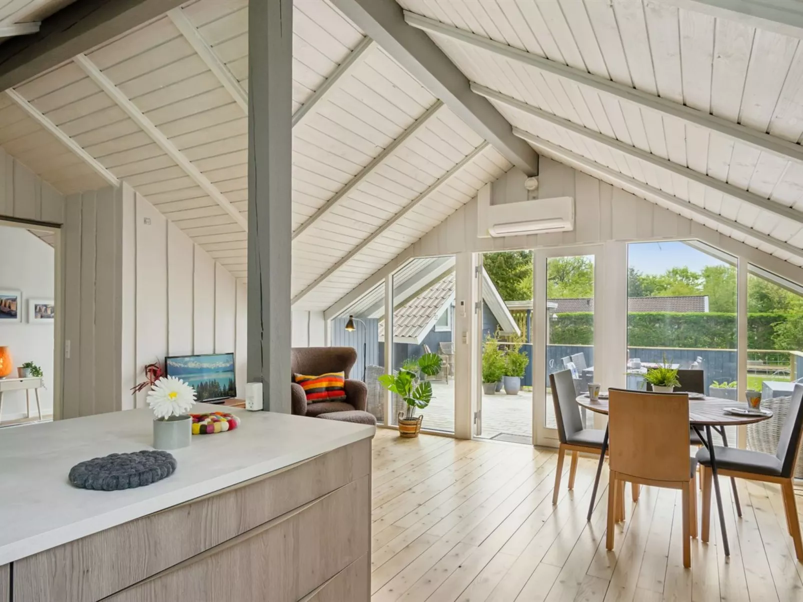 "Fenna" - 30km from the sea-Dedans