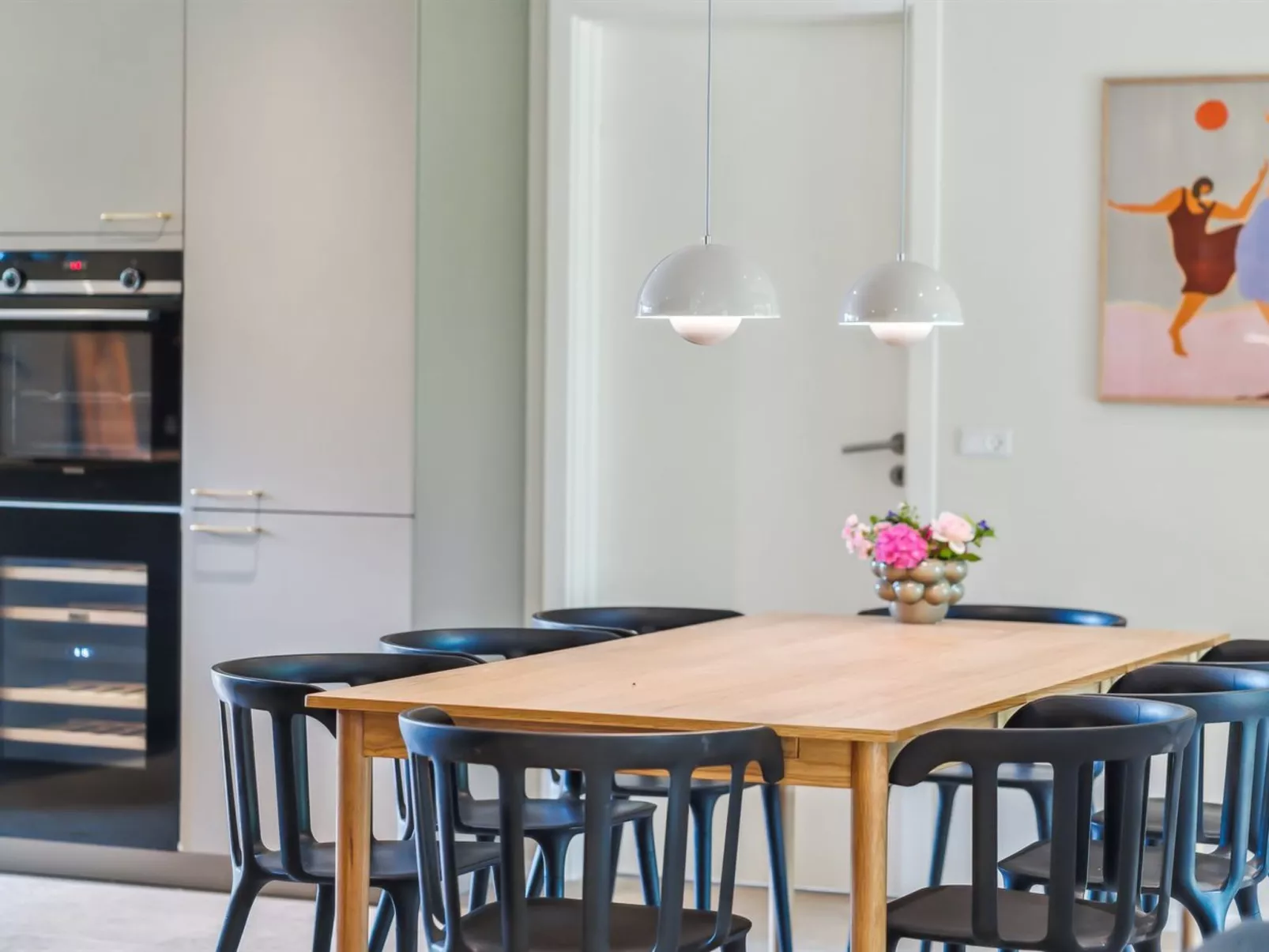 "Karlene" - 300m from the sea-Inside