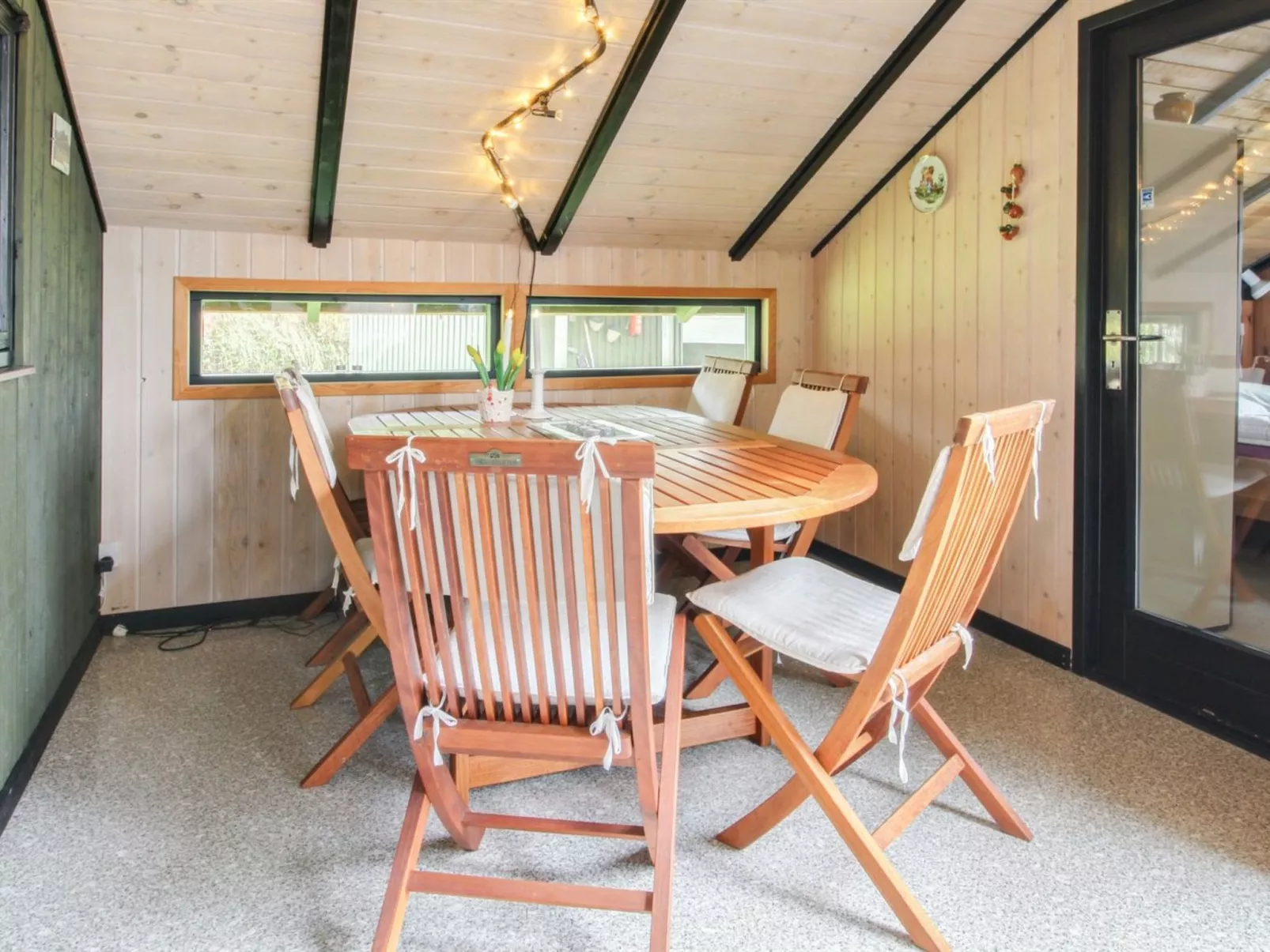 "Gabi" - 30km from the sea-Drinnen