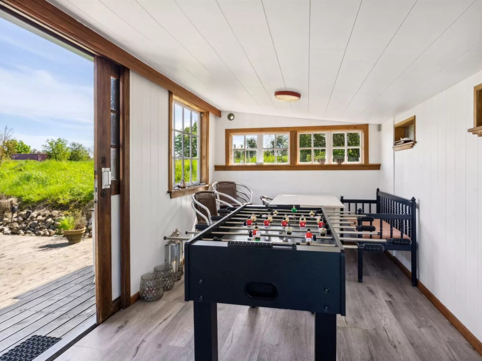 "Sölvy" - 300m from the sea-Drinnen